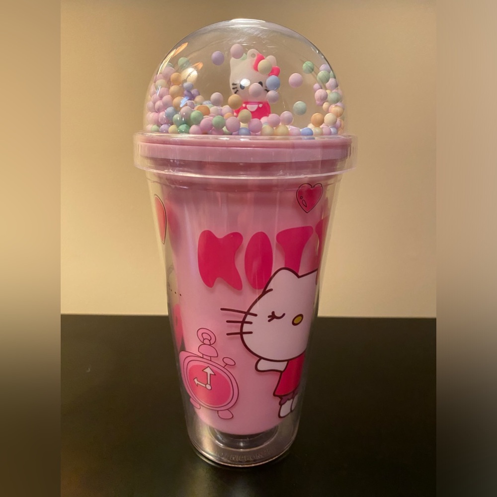 NWOT HELLO KITTY PINK DOUBLE WALLED CUP 16oz with wrapped straw